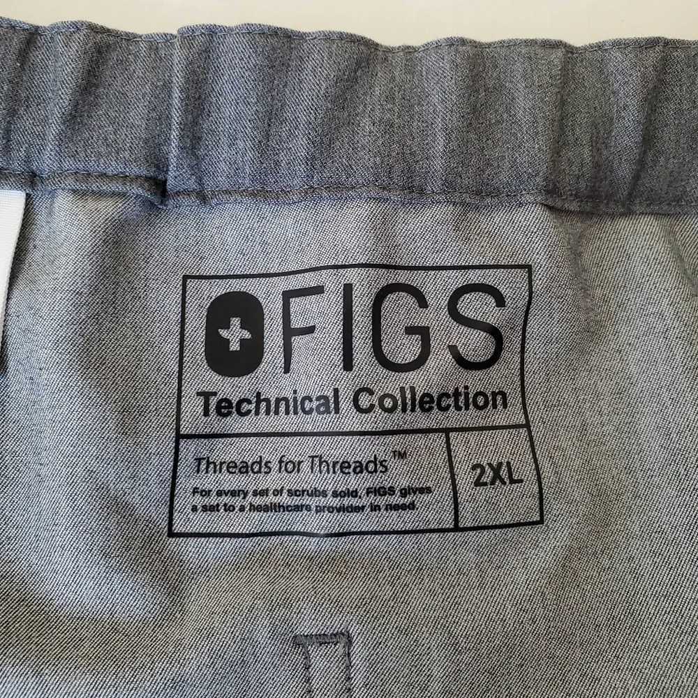 FIGS Men's Scrub Pants Technical Collection Gray Medical Nurse Size 2XL